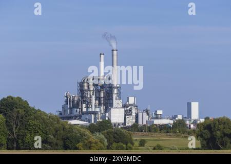 Kronospan ist der weltweit größte Hersteller von Spanplatten und gehört seit ihrer Gründung der Familie Kaindl, der KRONOSPAN GmbH Lampertswalde, Stockfoto