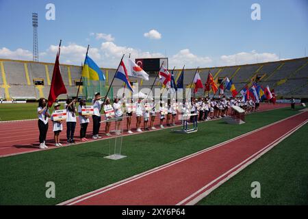 IZMIR, TURKIYE - 25. MAI 2024: Eröffnungszeremonie der Balkanathletik-Meisterschaften im Izmir Atatürk-Stadion Stockfoto