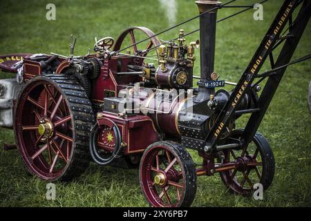 MILDENBERG, DEUTSCHLAND, MAI 05: Kleineres Modell einer Dampfmaschine bei einem Festival für Dampfmaschinen am 05. Mai 2012 in Mildenberg, Deutschland, Europa Stockfoto