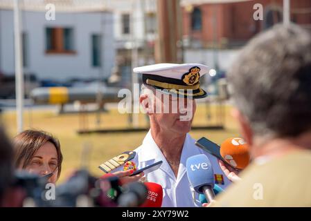 Marin, Pontevedra, Spanien. August 2024. Ministerin Margarita Robles besucht die Einrichtungen der Marineschule von Marin, wo ihre Königliche Hoheit Prinzessin Leonor morgen ihren zweiten Zyklus der militärischen Ausbildung absolviert. Gutschrift. Xan Gasalla / Alamy Live News. Stockfoto