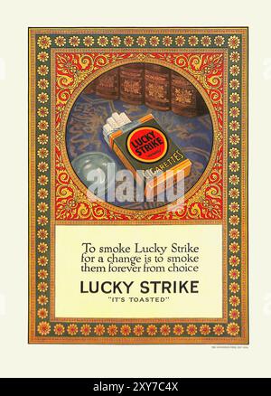 Vintage-Werbung für Lucky Strike Zigaretten, gedruckt in der April 1925 Ausgabe des Elks Magazine. Stockfoto