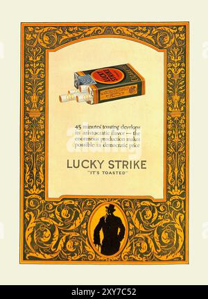 Vintage-Werbung für Lucky Strike Zigaretten, gedruckt in der August 1924 Ausgabe des Elks Magazine Stockfoto