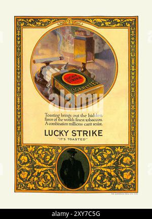 Vintage-Werbung für Lucky Strike Zigaretten, gedruckt in der Oktober 1924 Ausgabe des Elks Magazine Stockfoto