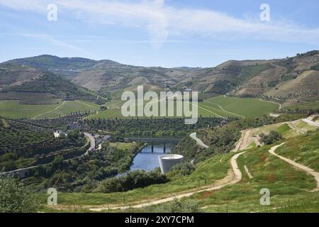 Foz Tua Damm barragem Landschaft Natur in Portugal Stockfoto