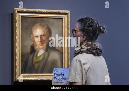 Jubiläumsausstellung über Caspar David Friedrich im Albertinum. Gerhard von Kuegelgen Porträt Friedrich. Ein paar Tage vor der 250. Geburt Stockfoto