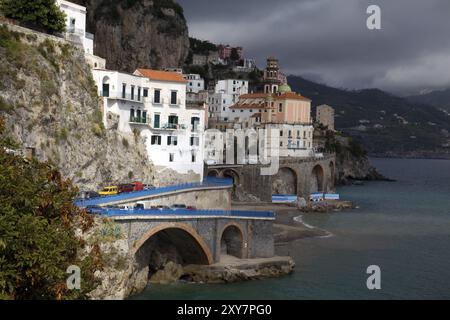 Atrani an der Amalfiküste Stockfoto