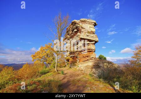 Schloss Anebos im Herbst im Pfälzerwald, Schloss Anebos im Pfälzerwald im Herbst, Deutschland, Europa Stockfoto