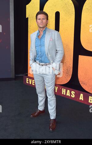 Scott Eastwood bei der Weltpremiere des Kinofilms 1992 im Regal LA Live. Los Angeles, 27.08.2024 *** Scott Eastwood bei der Uraufführung des Films 1992 im Regal LA Live Los Angeles, 27 08 2024 Foto:xD.xStarbuckx/xFuturexImagex 1992 4910 Stockfoto