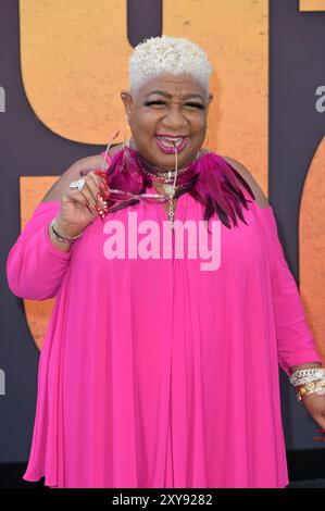 Los Angeles, USA. August 2024. LOS ANGELES, USA. 27. August 2024: Luenell bei der Premiere für 1992 im Regal Downtown LA. Bildnachweis: Paul Smith/Alamy Live News Stockfoto