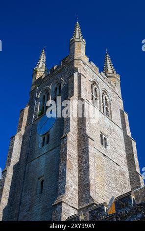 Großbritannien, England, Kent, Tenterden, St. Mildred's Anglican Church (Turmdetails) Stockfoto