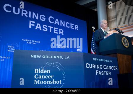 New Orleans, LA, USA. August 2024. Präsident Joe Biden gibt ARPA-H-Forschungspreise auf einer Cancer Moonshot-Veranstaltung am Dienstag, den 13. August 2024, an der Tulane University in New Orleans, Louisiana bekannt. (Foto von Erin Scott) (Foto: © White House/ZUMA Press Wire) NUR REDAKTIONELLE VERWENDUNG! Nicht für kommerzielle ZWECKE! Stockfoto