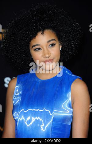 AMANDLA Stenberg bei der Premiere von „The Hunger Games: Mockingjay – Part 2“ in Los Angeles am 16. November 2015 im Microsoft Theatre in Los Angeles, USA. Stockfoto