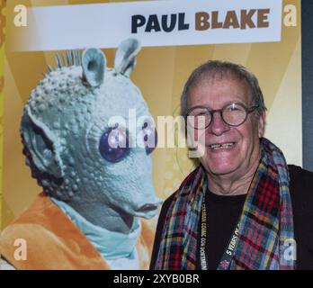 DORTMUND, 8. Dezember 2019: Paul Blake (*1948, britischer Schauspieler, Star Wars ? Greedo) auf der German Comic Con Dortmund, einer zweitägigen Fan Convention Stockfoto