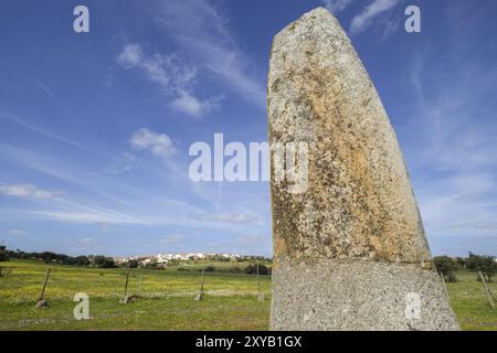 Menhir de Bulhoa, proximo a Monsaraz, Telheiro, Alentejo, Portugal, Europa Stockfoto