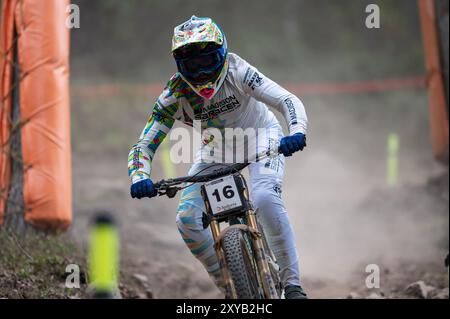 PAL Arinsal, Andorra: 28. August 2024: Matt Walker aus Spanien bei der UCI Mountain Bike World Championships Downhill man Andorra 2024 am 28. August 2024 Stockfoto