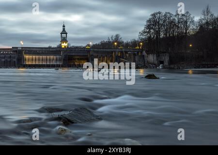 Hochablass-Stauwerk, am Lech in Augsburg Stockfoto