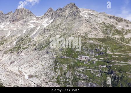 Rhonegletscher, Talgletscher im Quellgebiet der Rhone in den Schweizer Alpen. Schmelzender Gletscher, der Gletscher wird immer kleiner. Hotel Bel Stockfoto