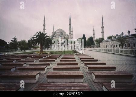 Foto im Retro-Stil der Blauen Sultanahmet Moschee, Istanbul, Türkei, Asien Stockfoto