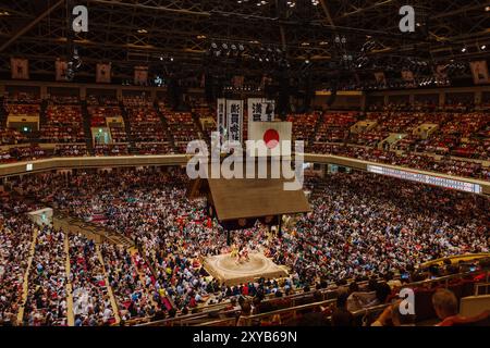 Turnier der Sumo-Weltmeisterschaft 2023 in Tokio im Oktober 2023 im Ryogoku Kokugikan Sumo Stadium Stockfoto