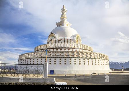 Shanti Stupa in Leh, Region Ladakh, Indien, Asien Stockfoto