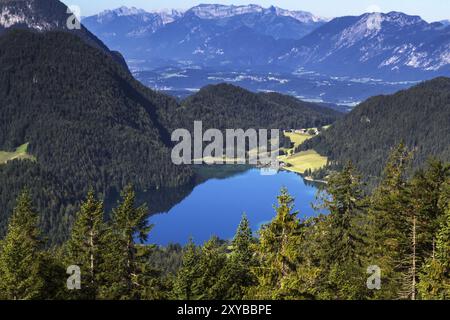 Hintersteiner See am Wilden Kaiser, Tirol, Österreich, von Scheffauer aus gesehen Stockfoto