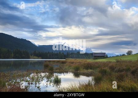 Vormittag am Geroldsee und Karwendelgebirge, Bayern, Deutschland, Europa Stockfoto