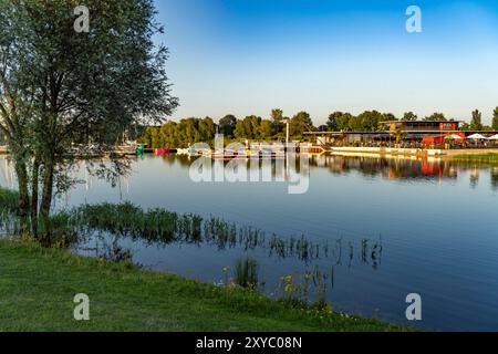 Freizeitzentrum an der Xantener Südsee in Xanten, Niederrhein, Nordrhein-Westfalen, Deutschland, Europa | Freizeitzentrum am Xantener Südsee in Stockfoto