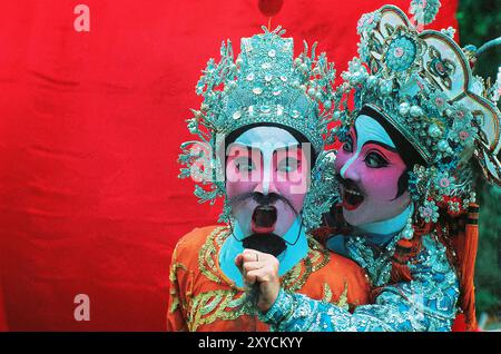 Singapur. Zwei chinesische Opernkünstler. Stockfoto