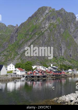 Aus Wikipedia: Svolvaer ist eine norwegische Stadt im Südosten der Insel Austvagoy am Vestfjord. Svolvaer ist der Verwaltungsrat Stockfoto