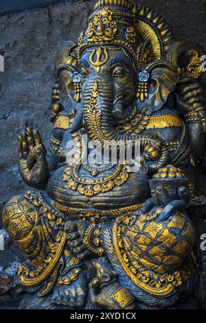 Traditionelle Ganesha, Hinduismus, Ganesha, Elefantenfigur, Statue, Tempel, Religion, Weltreligion, Gott, Elefant, Skulptur, Tempelfigur, Kunst, Kultu Stockfoto