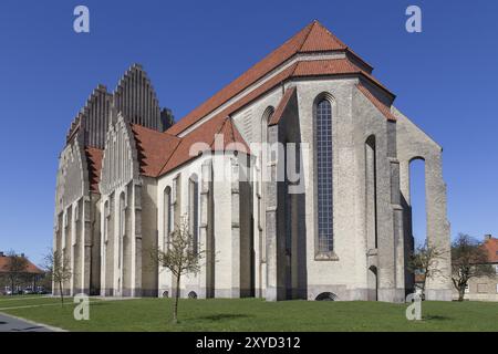 Kopenhagen, Dänemark, 11. April 2016: Außenaufnahme der Grundtvigs-Kirche, Europa Stockfoto