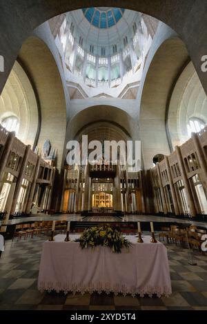 Nationalbasilika des Heiligen Herzens, Inneres, Koekelberg, Brüssel, Brabant, Belgien Stockfoto