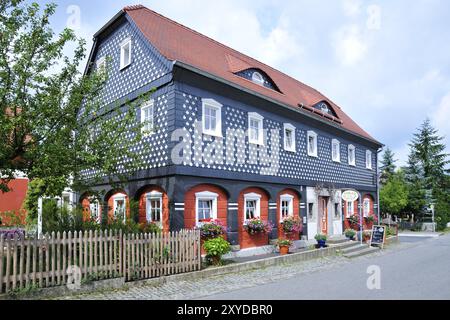 Obercunnersdorf, Museumsdorf in der Gemeinde Kottmar, in Sachsen, Umgebindehaus in der Oberlausitz im Museumsdorf, typische Umgebinde Stockfoto