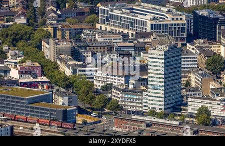 Luftbild, City Ansicht mit Husemann Karree Viktoria Karree Geschäftsquartier, Blick vom Hbf Hauptbahnhof und Lueg Europa Hochhaus, Gleisdreieck, Bochum, Ruhrgebiet, Nordrhein-Westfalen, Deutschland ACHTUNGxMINDESTHONORARx60xEURO *** Luftblick, Stadtblick mit Husemann Karree Viktoria Karree Geschäftsviertel, Blick vom Hauptbahnhof und dem Lueg Europa Hochhaus, Gleisdreieck, Bochum, Ruhrgebiet, Nordrhein-Westfalen, Deutschland ACHTUNGxMINDESTHONORARx60xEURO Stockfoto