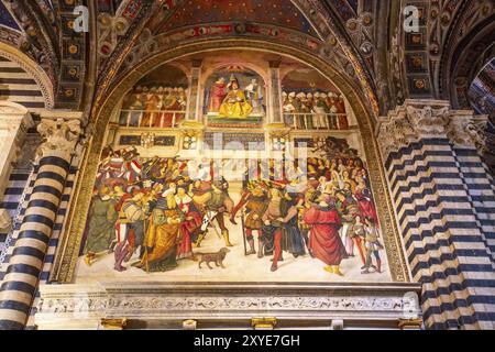 Siena Italien, 25. Oktober 2018: Wandgemälde in der Kathedrale Dom Piccolomini Bibliothek Stockfoto