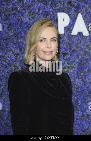 Charlize Theron bei der Eröffnungsgala von Caruso's Palisades Village im Palisades Village in Pacific Palisades, USA am 20. September 2018 Stockfoto