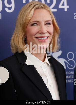 Venedig, Italien. August 2024. Cate Blanchett posiert beim Fotoaufruf von „Disclaimer“ während des 81. Internationalen Filmfestivals von Venedig am 29. August 2024 im Palazzo del Casino auf dem Lido in Venedig. Quelle: dpa/Alamy Live News Stockfoto