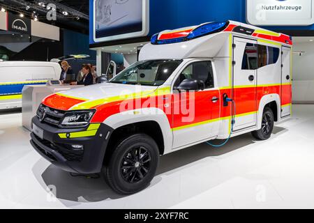 Volkswagen Amarok Tamlans Modular Ambulance wurde auf der IAA Nutzfahrzeuge in Hannover vorgestellt. Deutschland - 27. September 2018. Stockfoto