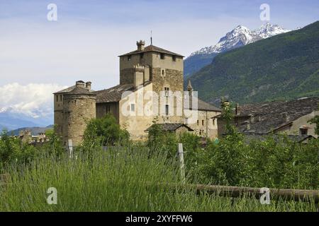 Saint Pierre Sarriod de la Tour 01 Stockfoto