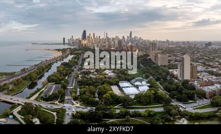 Luftaufnahme der Innenstadt von Chicago, Illinois, USA. Lincoln Park, IL. September 2023. Stockfoto