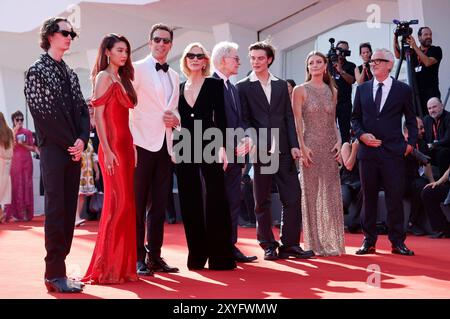 Kodi Smit-McPhee, Jung Ho-yeon, Sacha Baron Cohen, Cate Blanchett, Kevin Cline, Louis Partidge, Leila George D Onofrio und Alfonso Cuaron bei der Premiere der Apple TV Miniserie Disclaimer auf der Biennale di Venezia 2024 / 81. Internationale Filmfestspiele von Venedig im Palazzo del Cinema. Venedig, 29.08.2024 *** Kodi Smit McPhee, Jung Ho yeon, Sacha Baron Cohen, Cate Blanchett, Kevin Cline, Louis Partidge, Leila George D Onofrio und Alfonso Cuaron bei der Premiere der Apple TV Miniserie Disclaimer auf der Biennale di Venezia 2024 81 Venice International Film Festival im Palazzo del CI Stockfoto