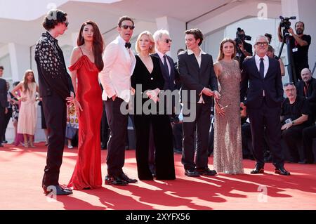 Kodi Smit-McPhee, Jung Ho-yeon, Sacha Baron Cohen, Cate Blanchett, Kevin Cline, Louis Partidge, Leila George D'Onofrio und Alfonso Cuaron bei der Premiere der Apple TV+ Miniserie „Disclaimer“ auf der Biennale di Venezia 2024 / 81. Internationale Filmfestspiele von Venedig im Palazzo del Cinema. Venedig, 29.08.2024 Stockfoto