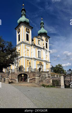 Die St. Johann-Kirche in Donaueschingen im Sommer Stockfoto