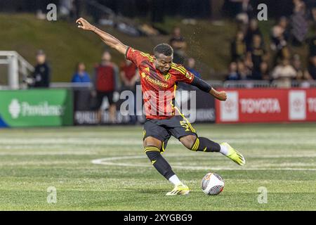 Twquilla, Washington, USA. August 2024. Seattle Sounders Spieler NOUHOU #5 trifft in der 2. Spielhälfte Seattle Sounders vs LA FC für den Lamar Hunt Open Cup, wobei LA MIT 0:1 gewann. (Kreditbild: © Melissa Levin/ZUMA Press Wire) NUR REDAKTIONELLE VERWENDUNG! Nicht für kommerzielle ZWECKE! Stockfoto