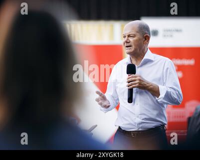 Bundeskanzler Olaf Scholz, SPD, aufgenommen im Rahmen eines Buergerdialogs in Seelow. 29.08.2024. Seelow Deutschland *** Bundeskanzler Olaf Scholz, SPD , aufgenommen während eines Bürgerdialogs in Seelow 29 08 2024 Seelow Deutschland Urheberrecht: XFelixxZahn/photothek.dex Stockfoto