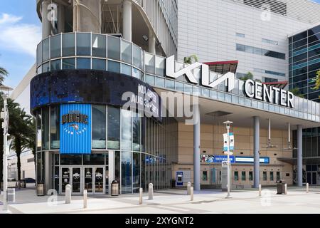 Das Kia Center, ehemals Amway Center, ist eine Mehrzweckarena im Stadtzentrum von Orlando und Heimat des Orlando Magic der NBA. Stockfoto