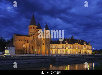 Paray le Monial Sacre Coeur Night, Paray le Monial Sacre Coeur Night 01 Stockfoto