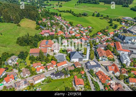 Blick auf das östliche Günztal rund um Ronsberg im Allgäu Stockfoto