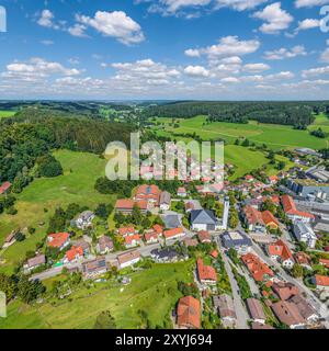 Blick auf das östliche Günztal rund um Ronsberg im Allgäu Stockfoto