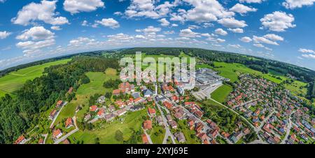 Blick auf das östliche Günztal rund um Ronsberg im Allgäu Stockfoto
